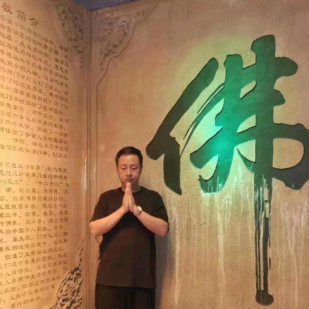 一轮明月🌈