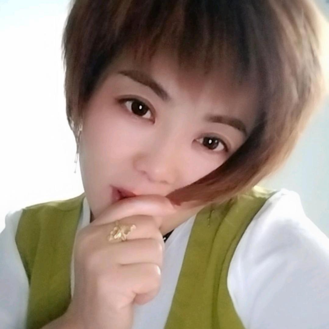 姐姓冯却缝不住你的❤️