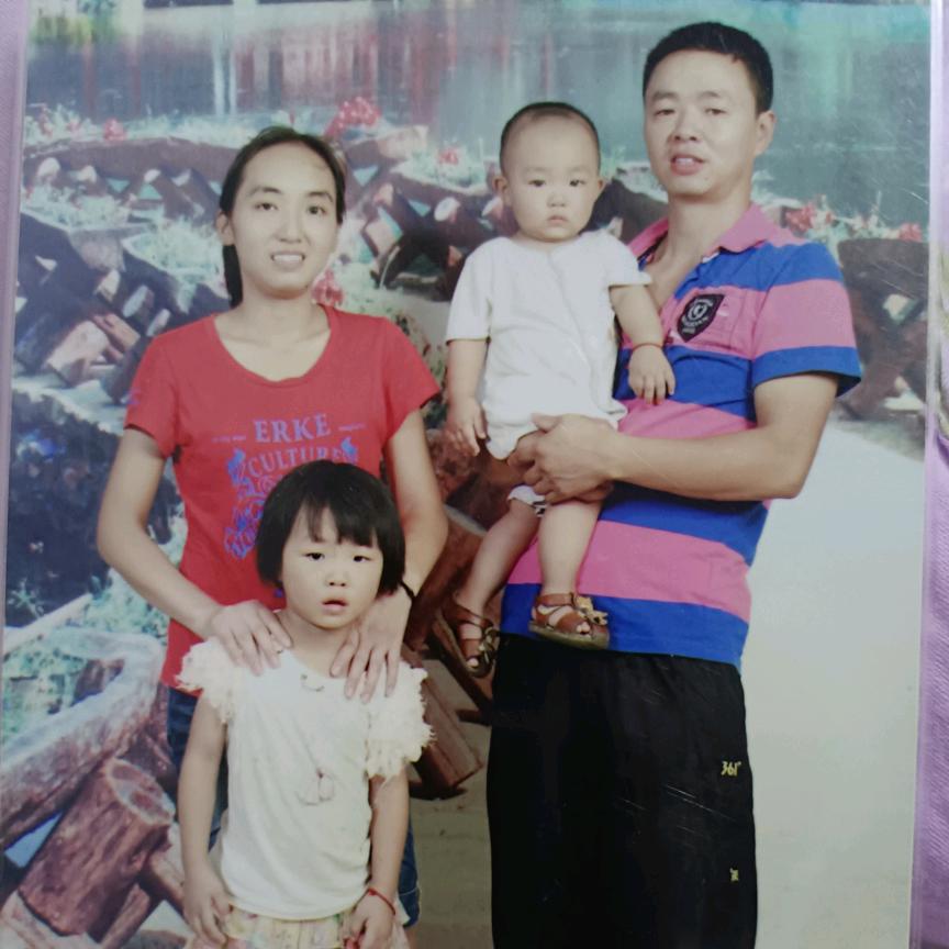 夜暮下的接单仔