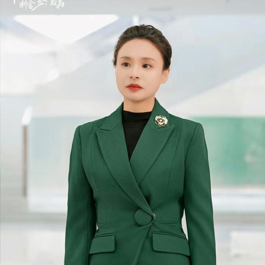 演员—陈俪绫