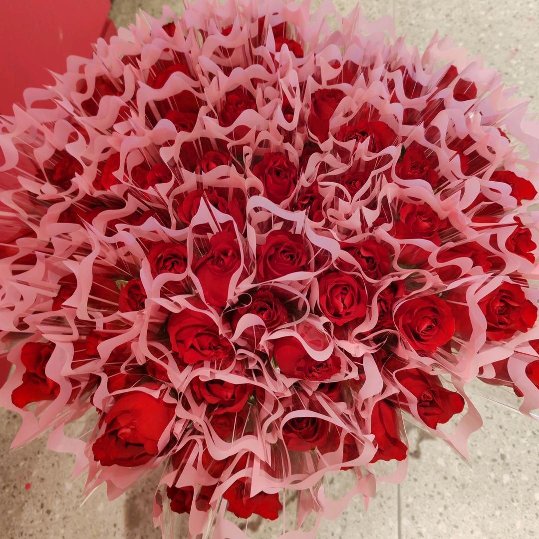 寻找玫瑰牛排·披萨