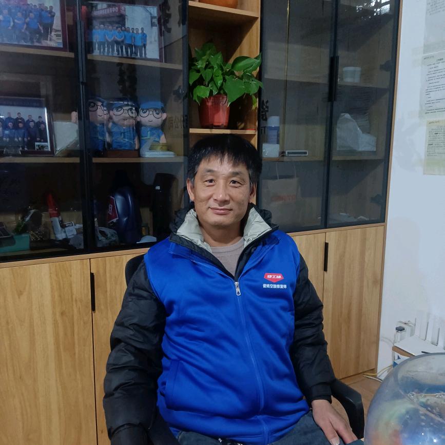 侯马修瓷砖空鼓的张双贵