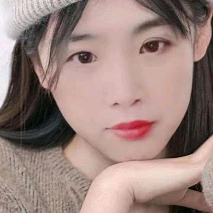 依依