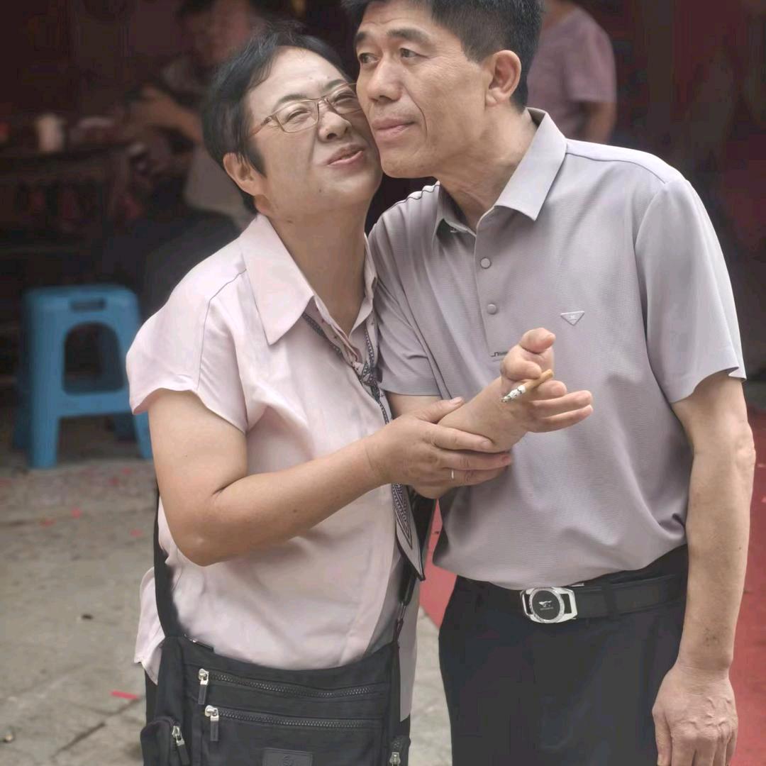 老王老伍的馨欣生活乐园