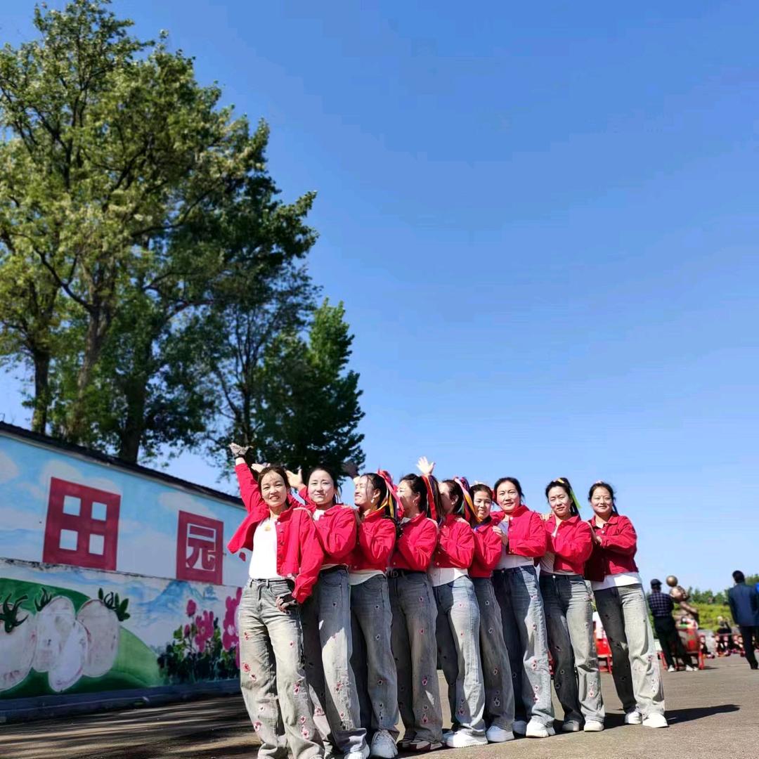 皇城镇火凤凰鼓舞队∽🔥金红~~招队员