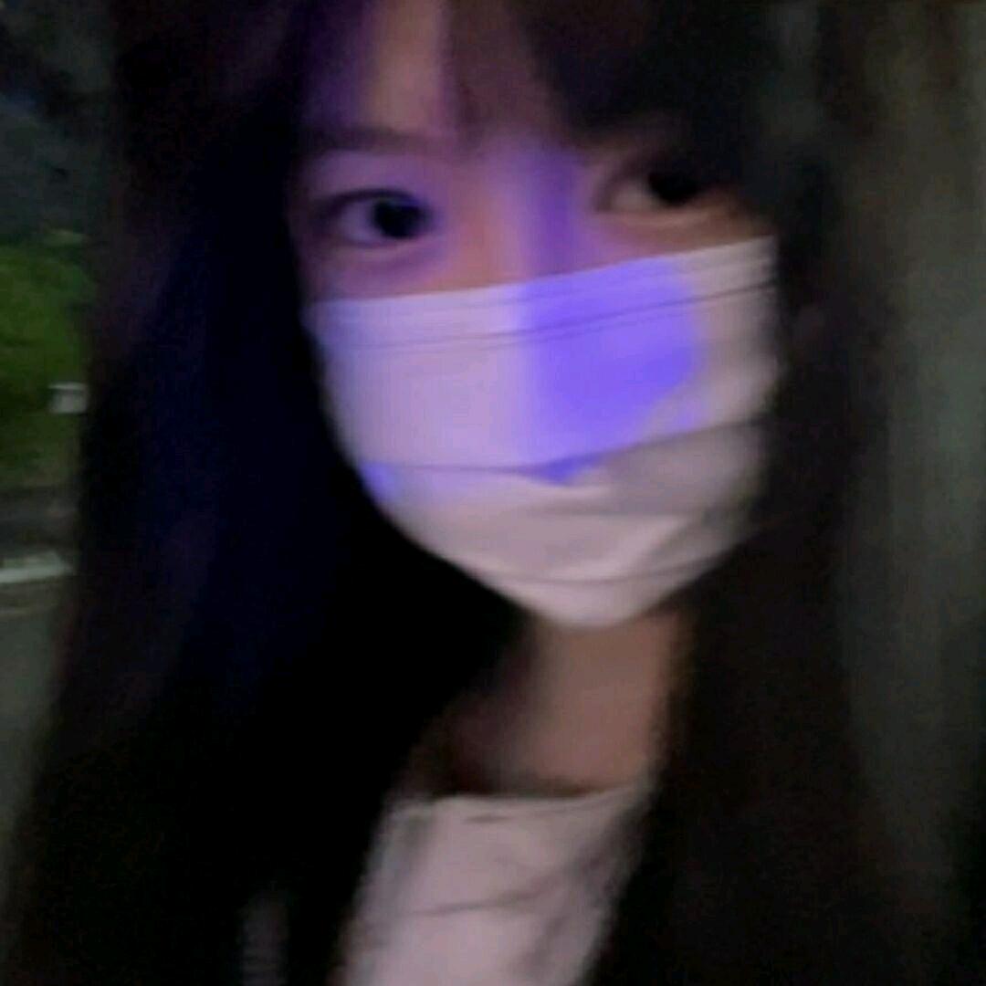 小颖吃小朋友