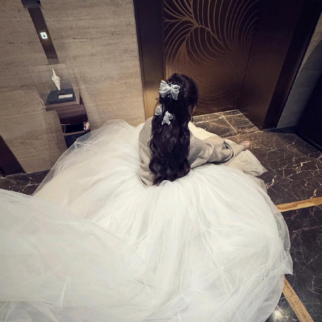 🐋秃了的甜甜圈🍩