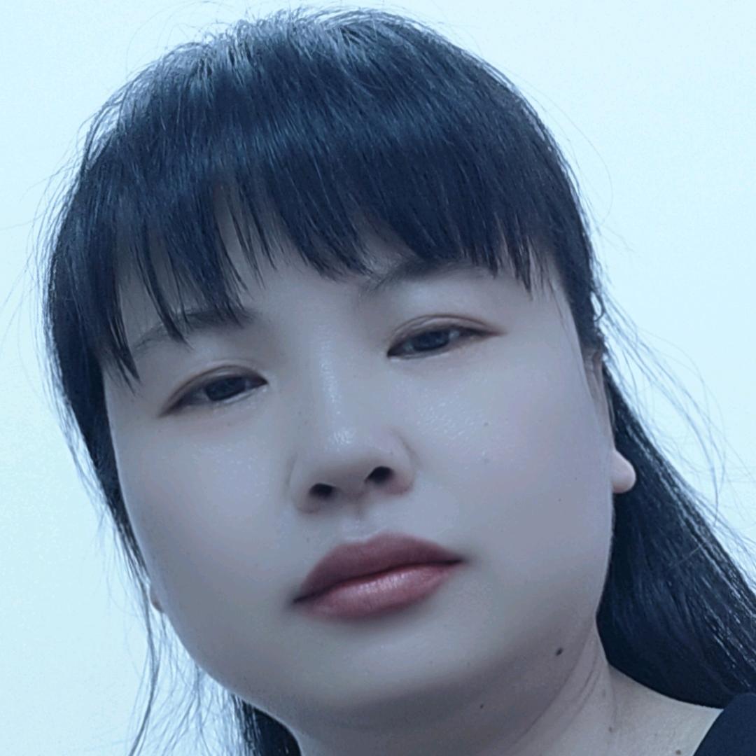 @霞霞