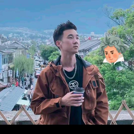 爱抓鸡的小火鸡🐔