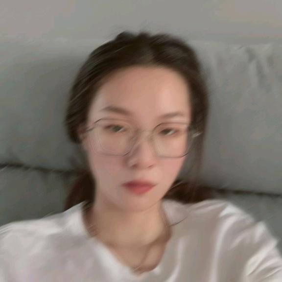 谁人不爱简隋英