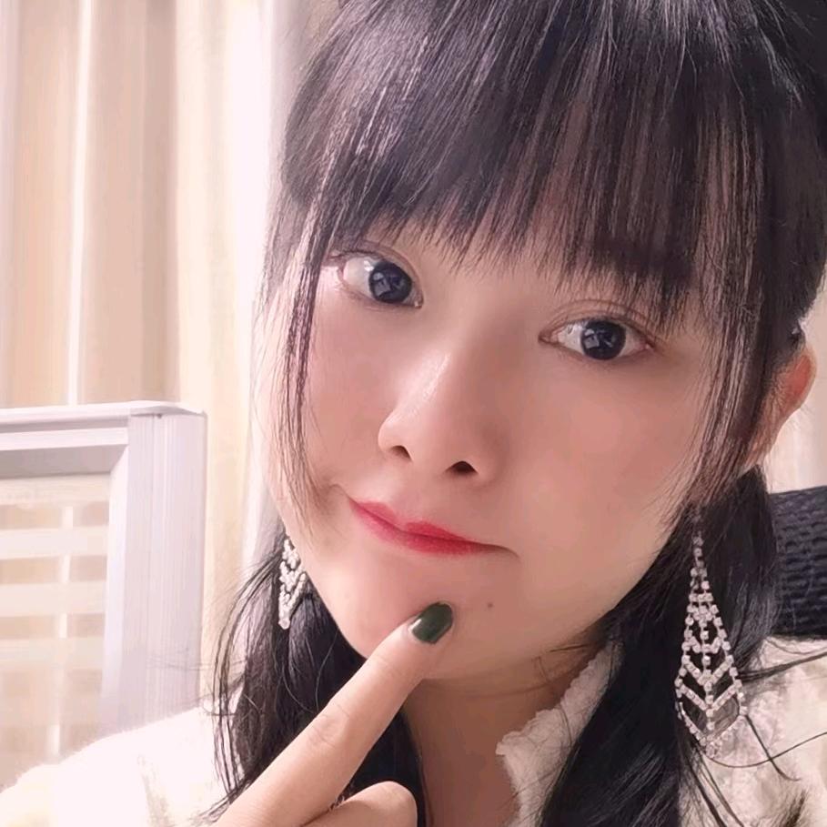 不哭不闹面带微笑