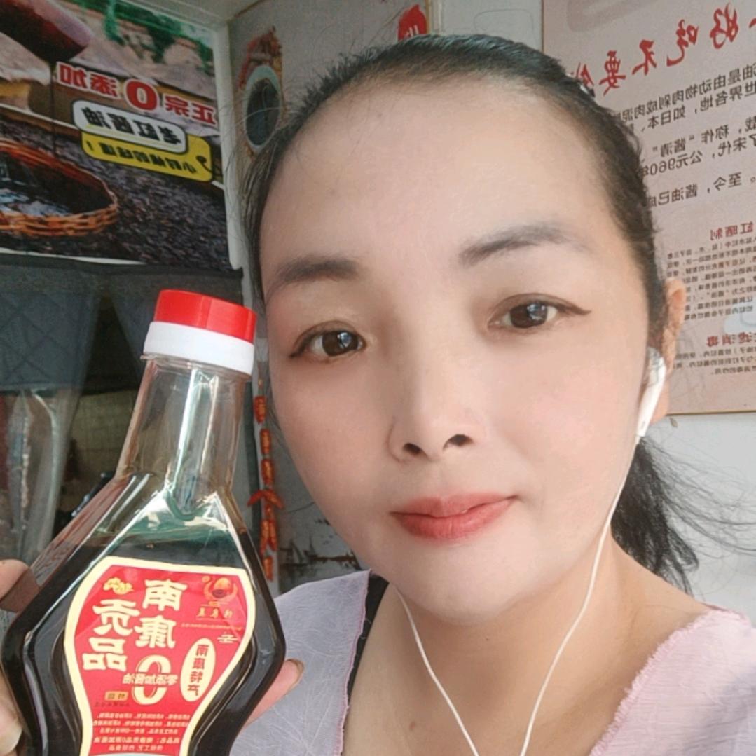 打酱油的小姐姐