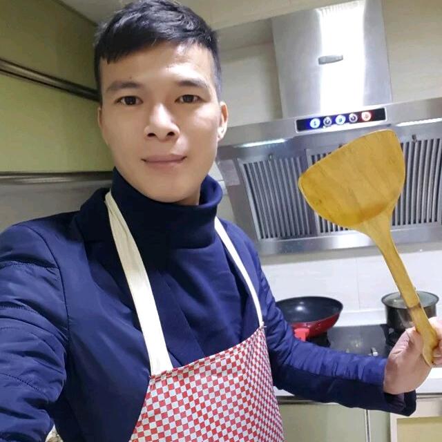 新龙泉山庄