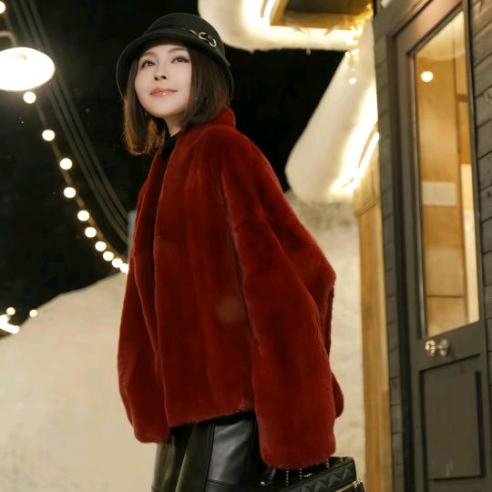 溶溶rongrong轻奢女装