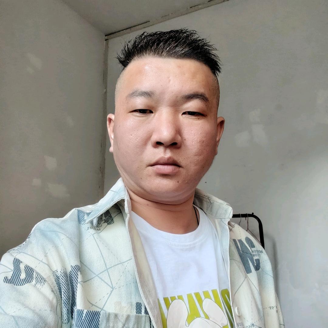 李海斌