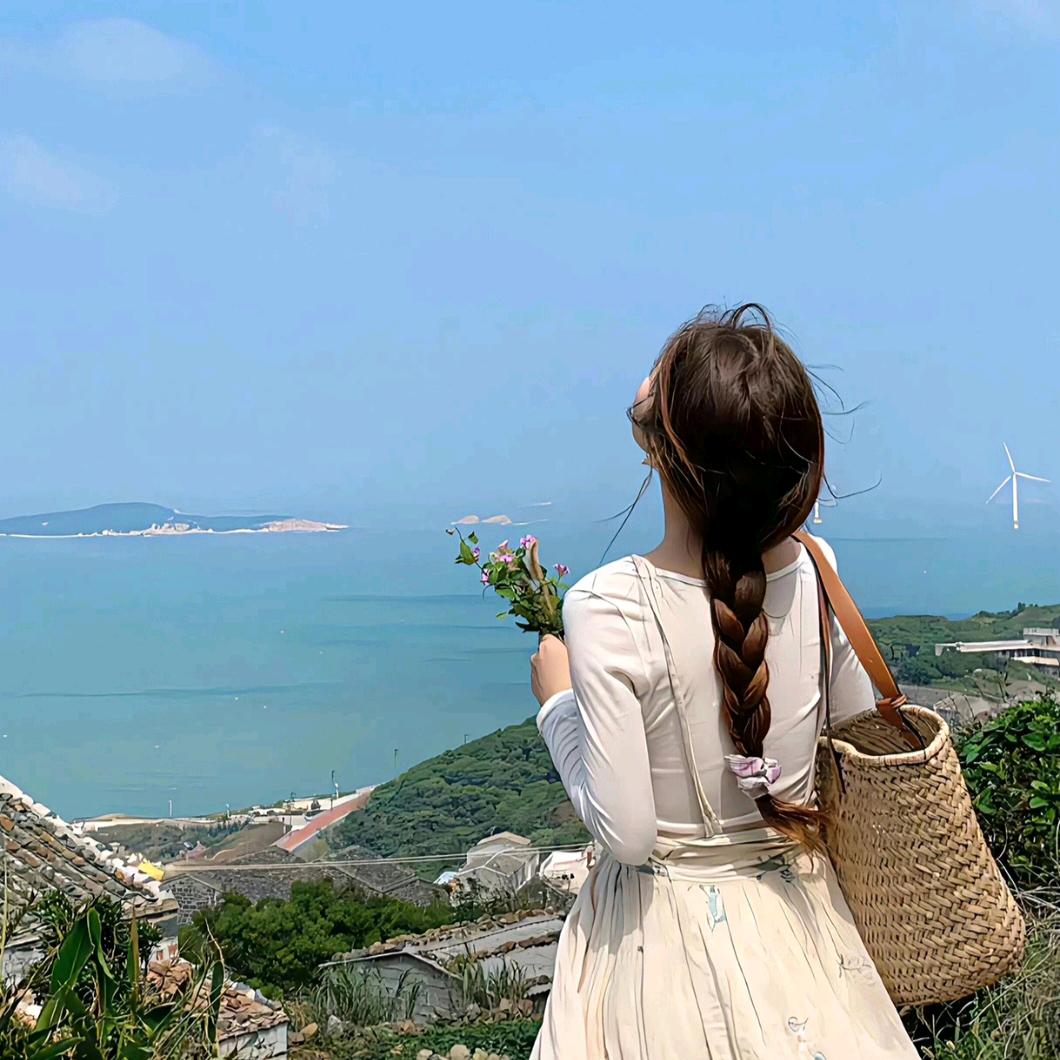 悦绣服饰