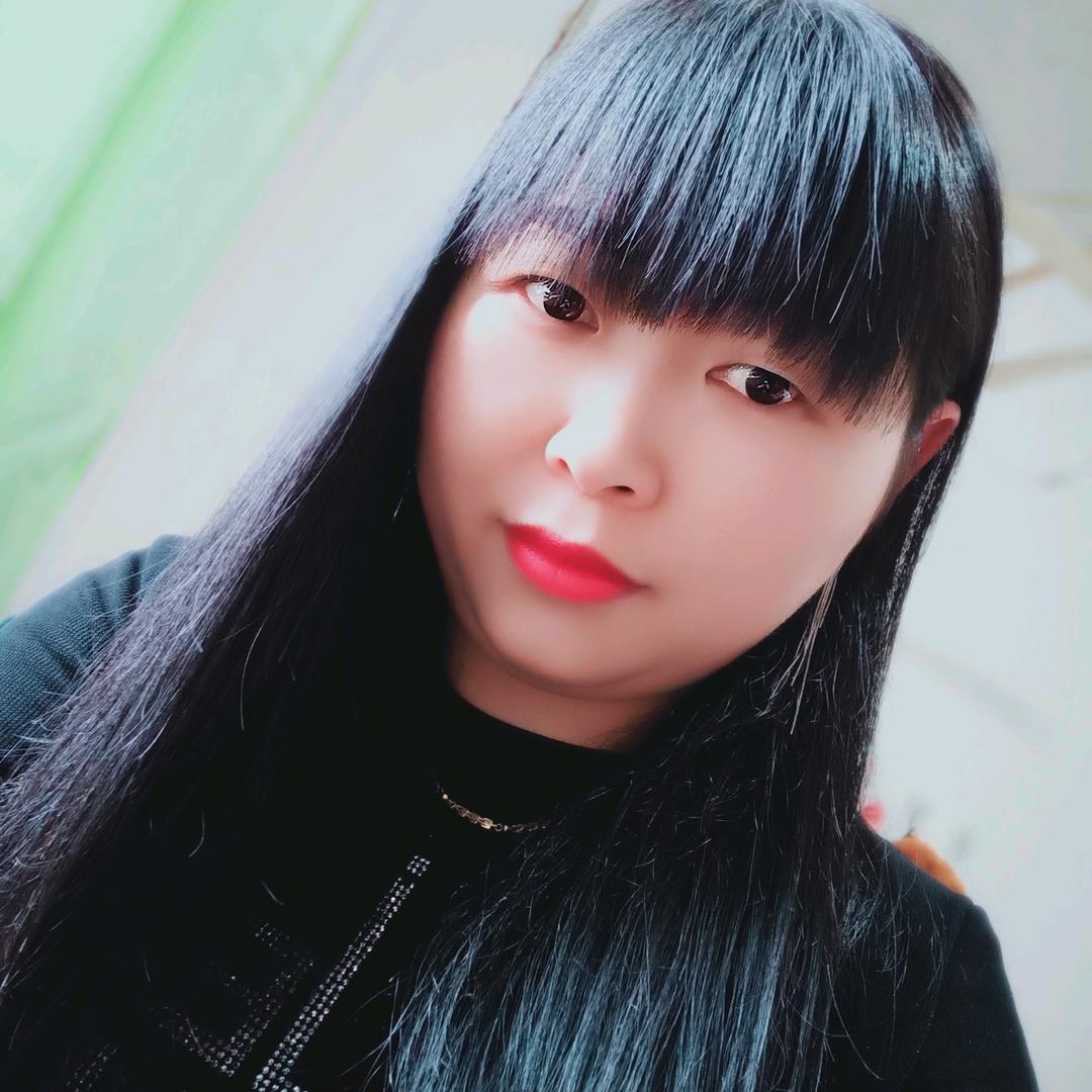 小艳：