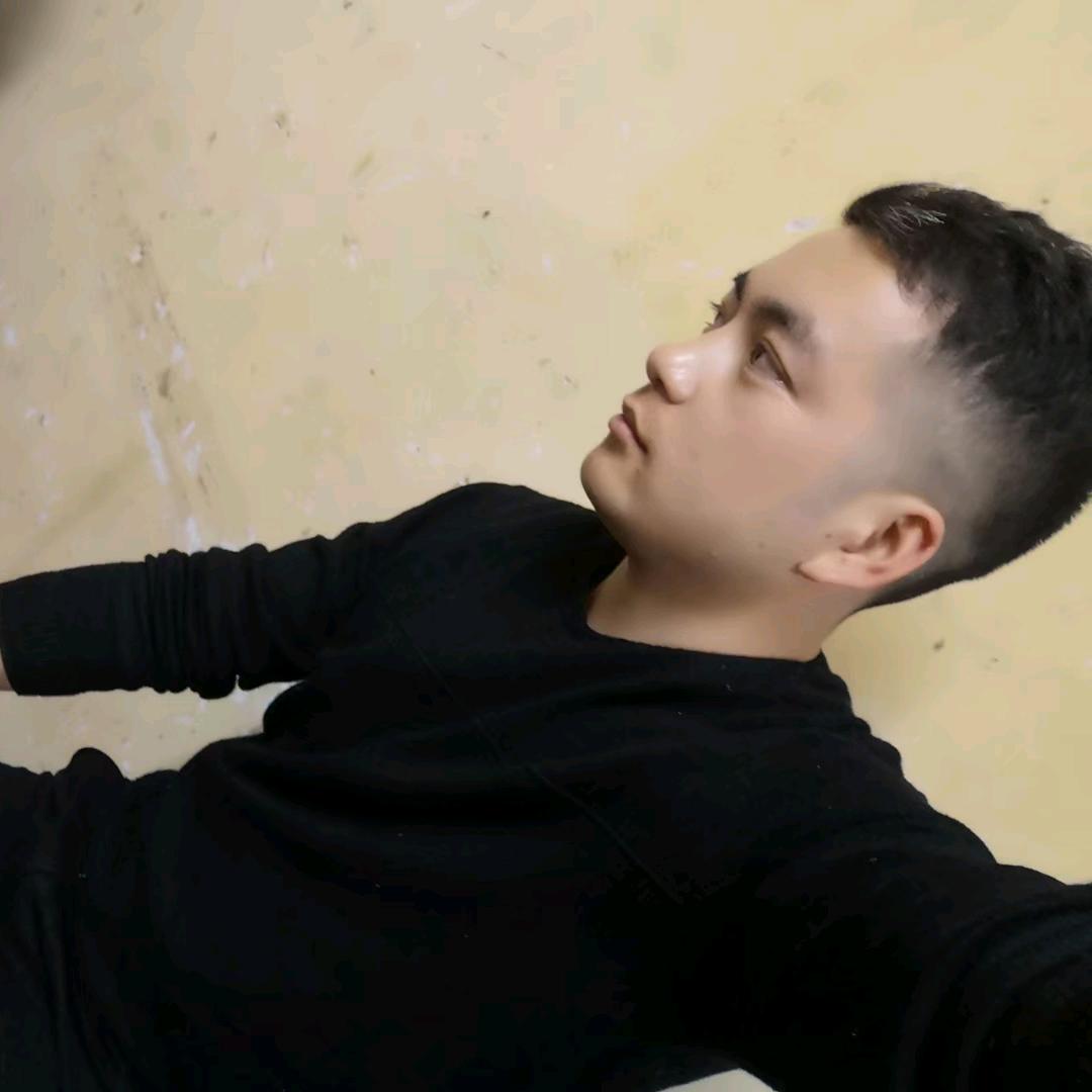 ☞酷到 £想吻你♛彬哥☜