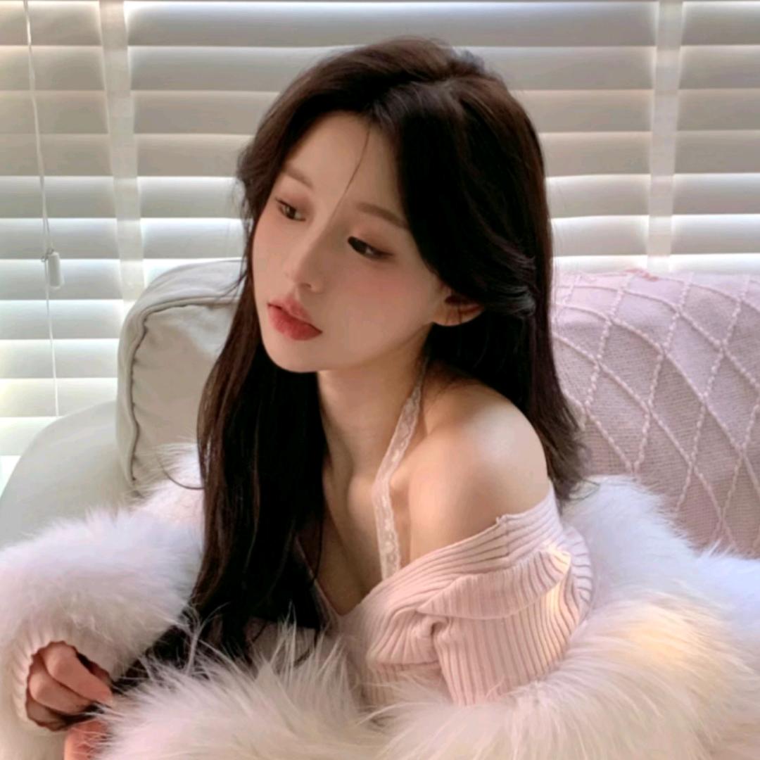 月儿弯弯✨