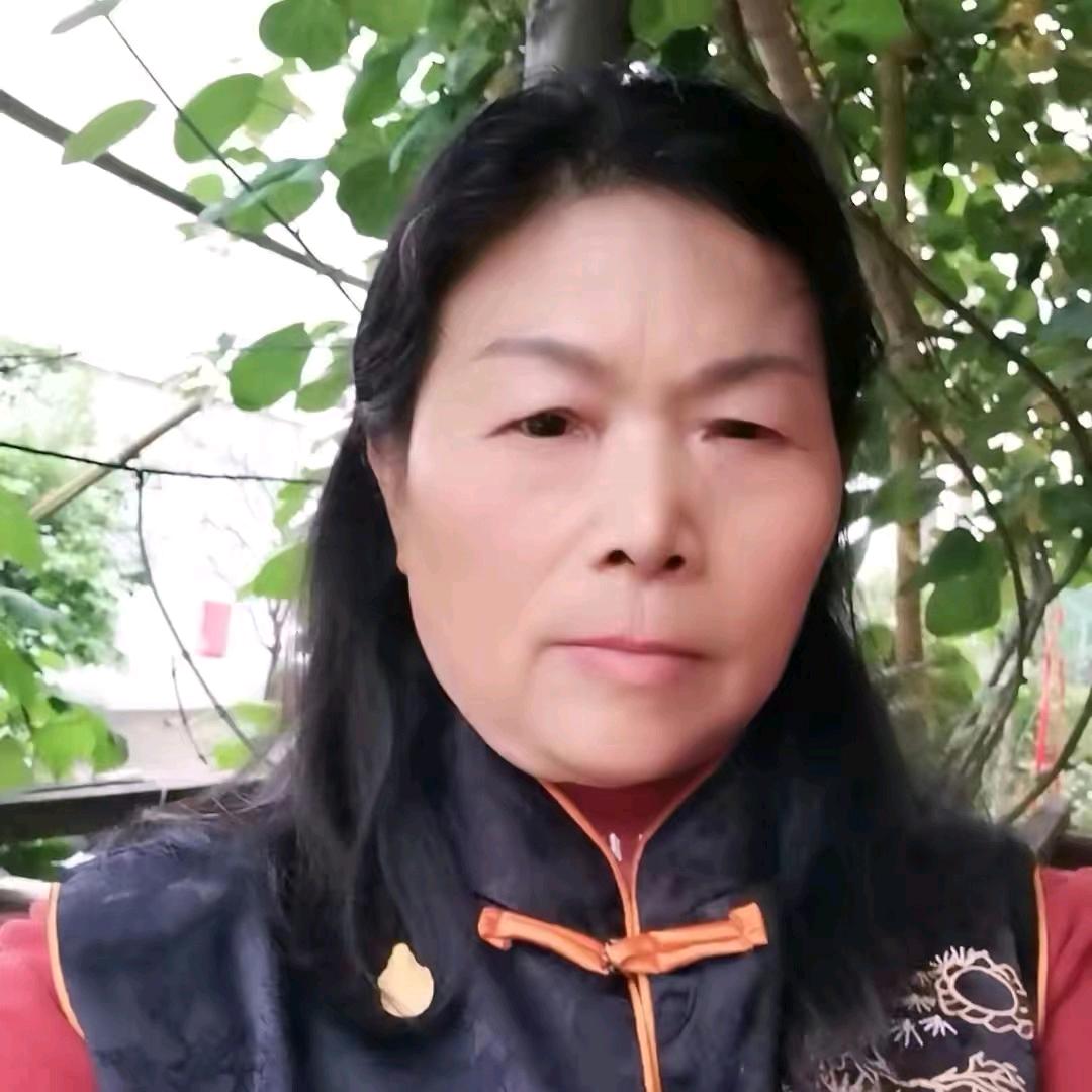 鸿运姐