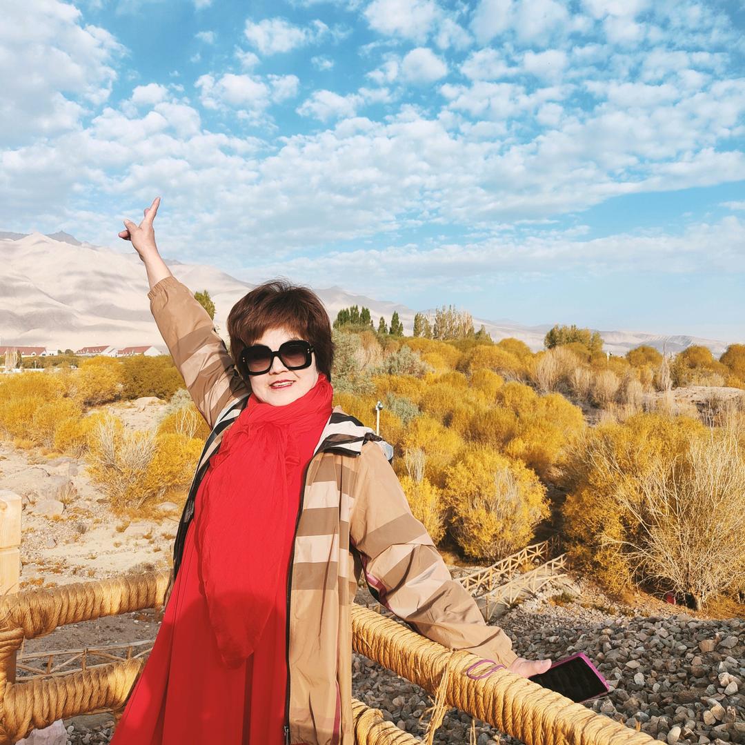 爱吃草莓的雨馨