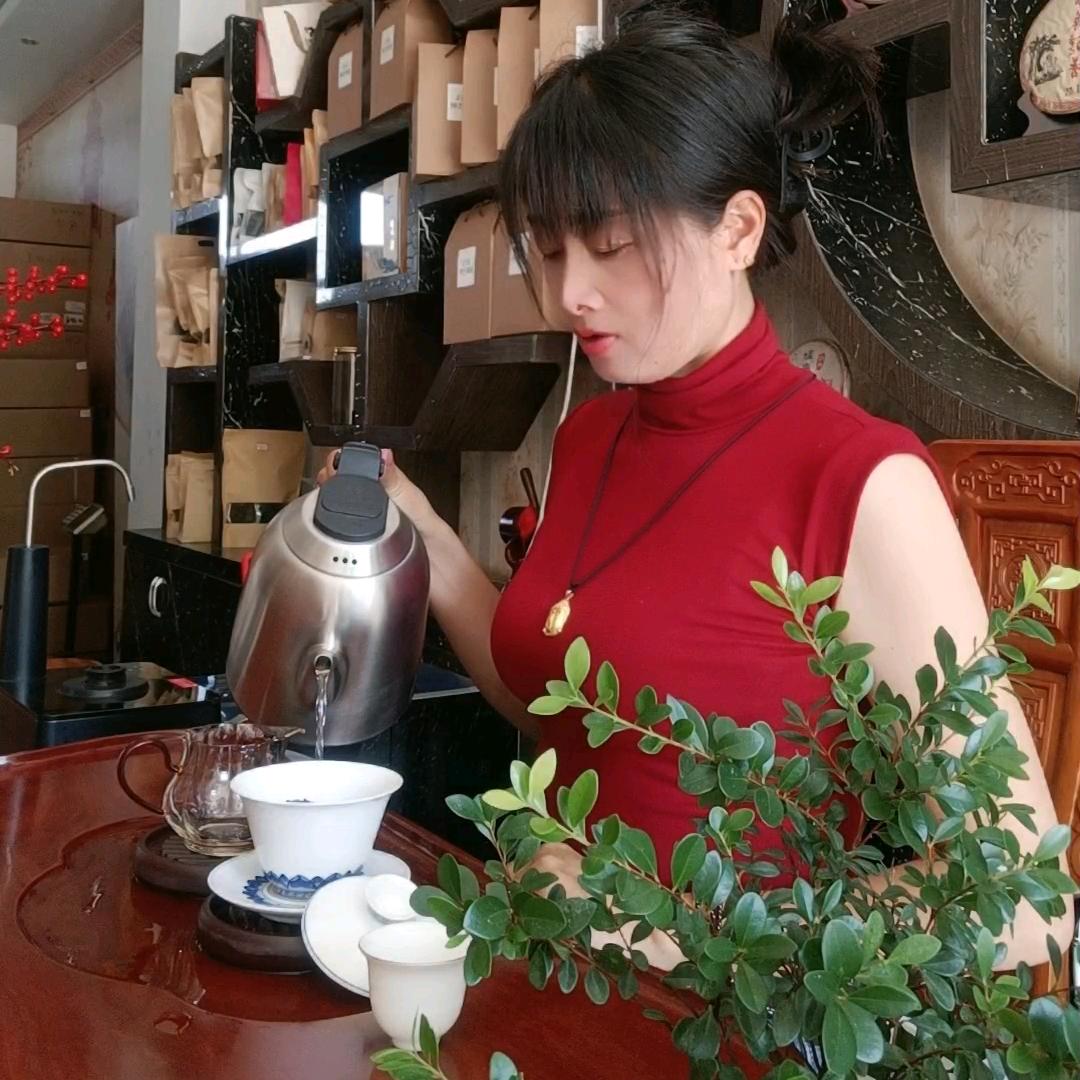 勐库醇普！