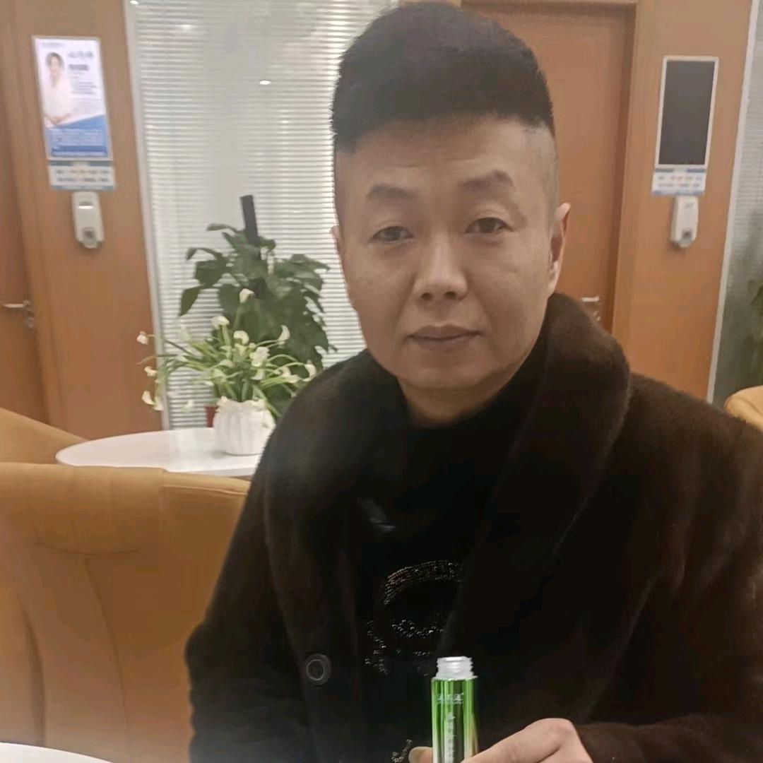 泓锟