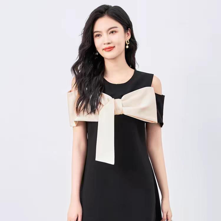 欣依裳大码女装