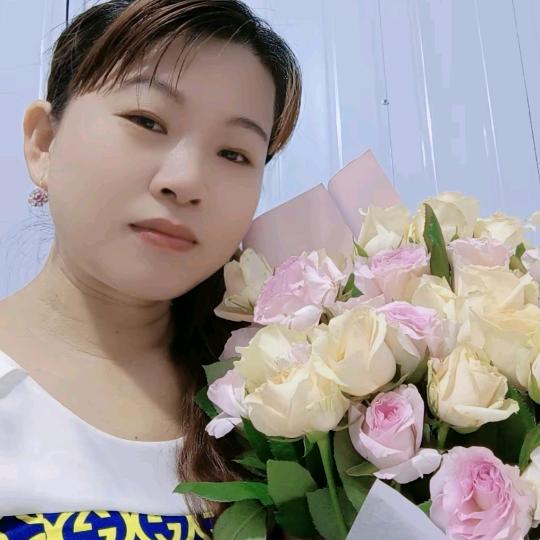 香香甲18666347286