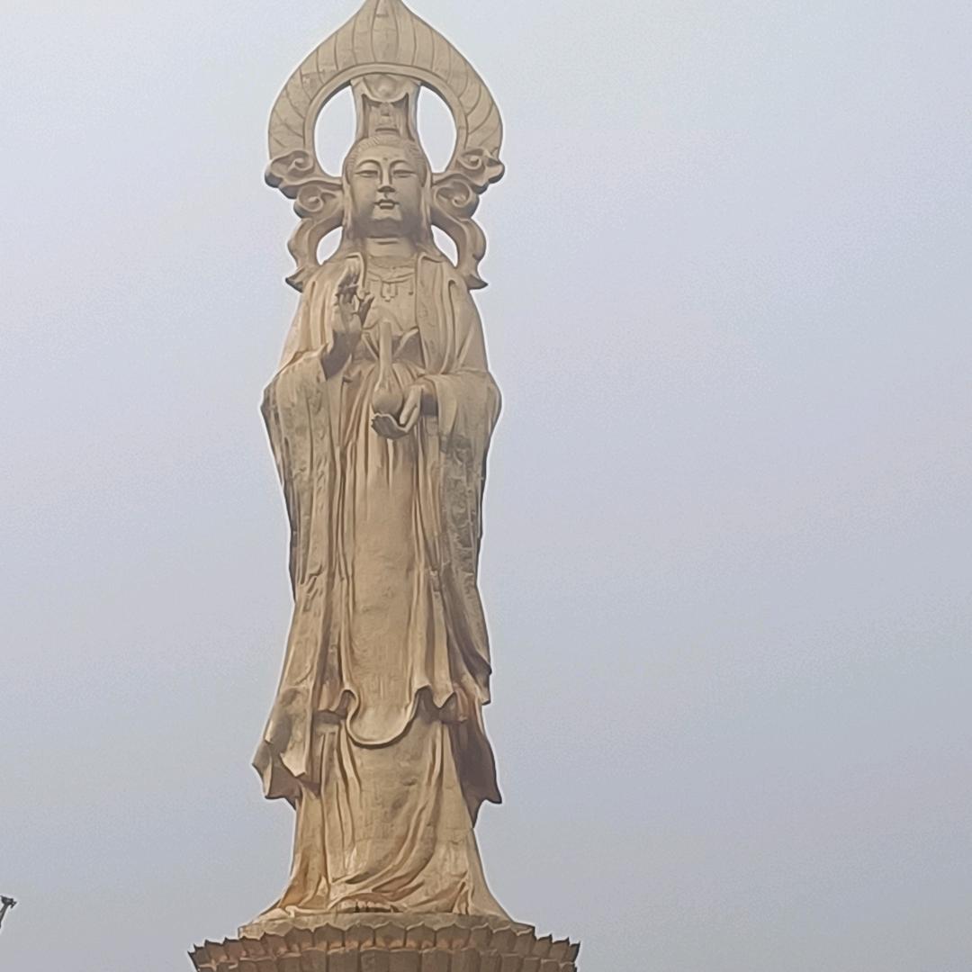 岳月