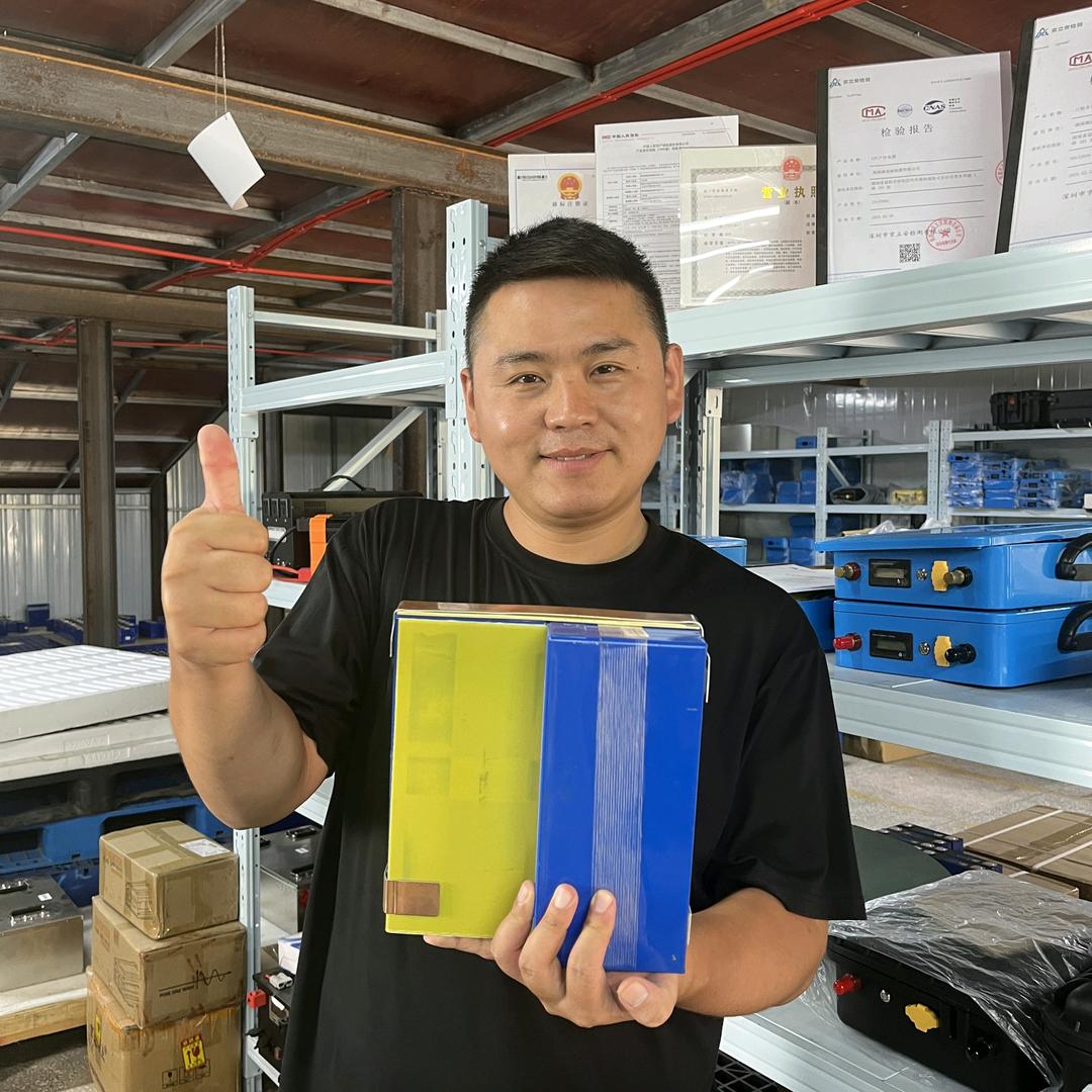 湘虎船背机锂电池