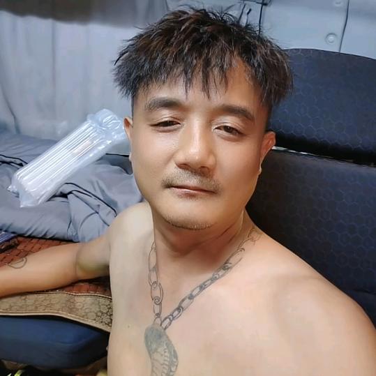 新都村民：)