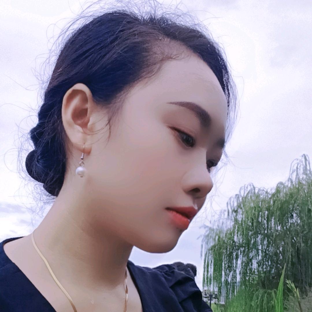 萧萧爱吃糖🍭