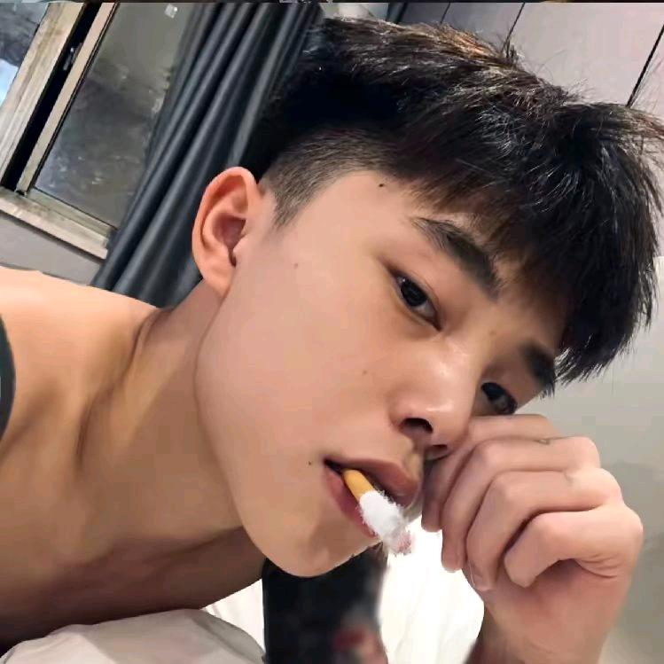 爱你的W