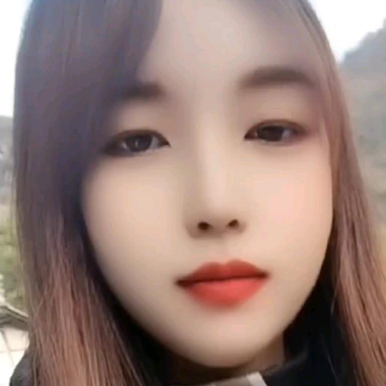 李小琴