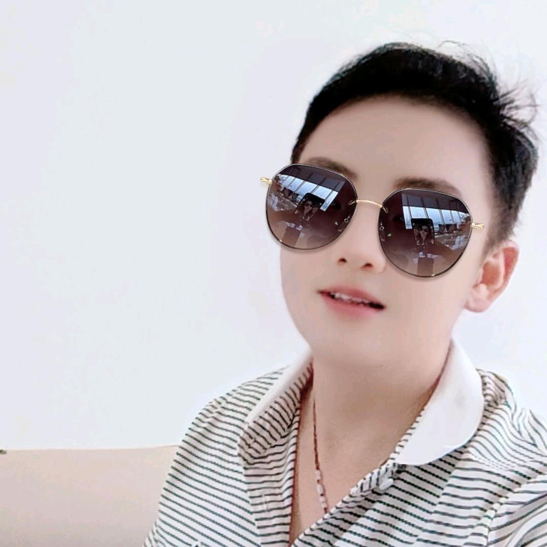 海阔天空   💐💐💐