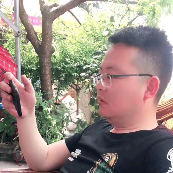 茉莉花茶-眼镜哥