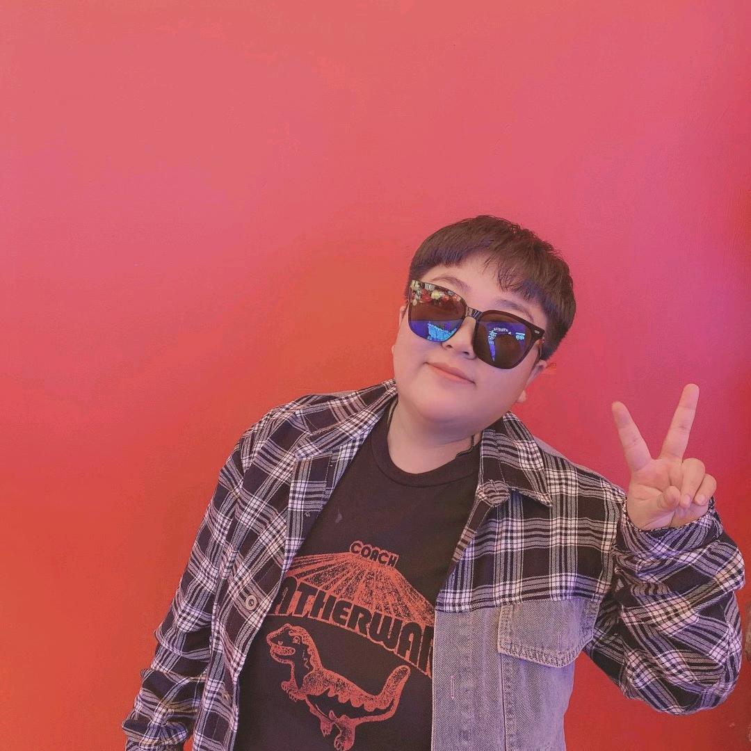 🏃（小人er 一枝花🌹）