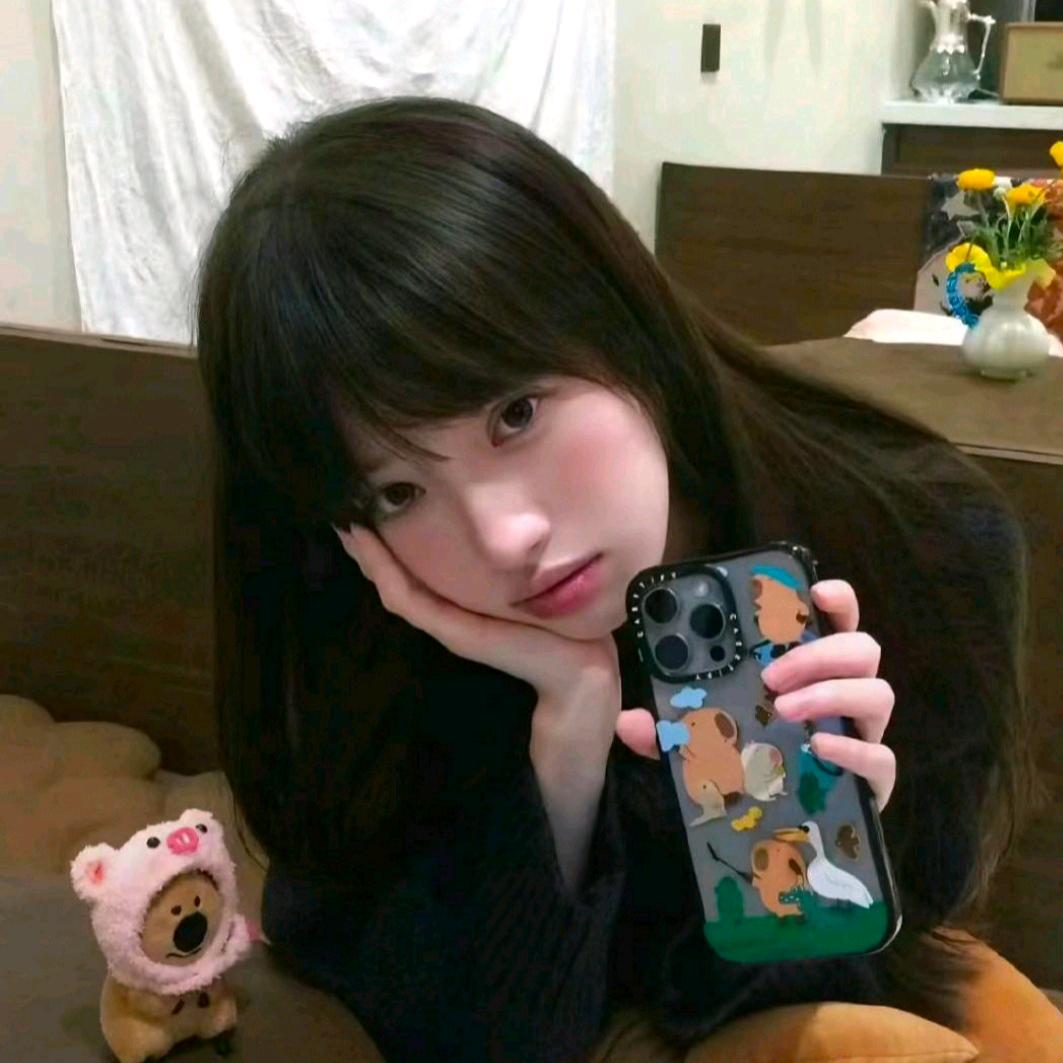 萌猫腮痣