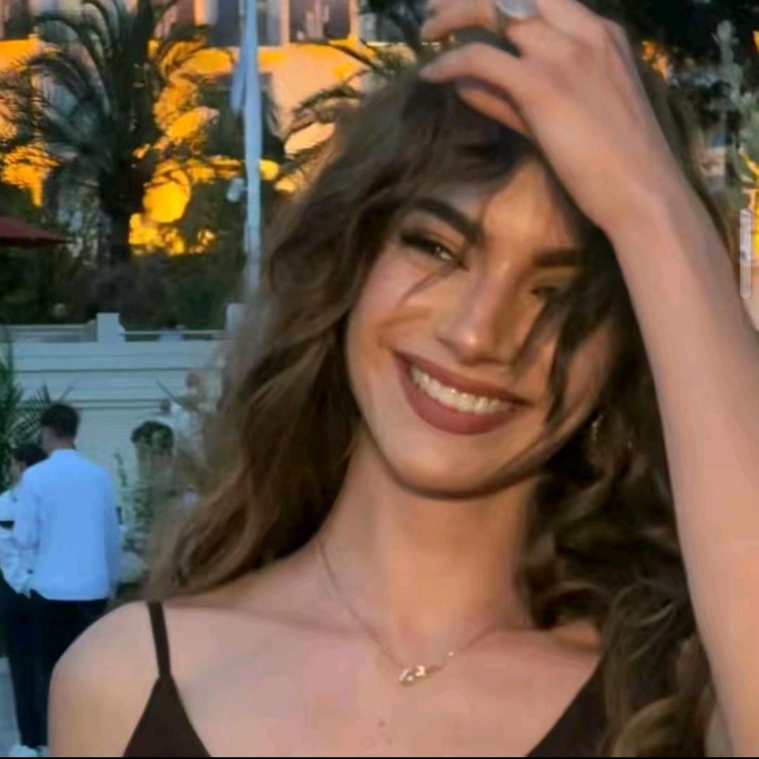 Ll✨