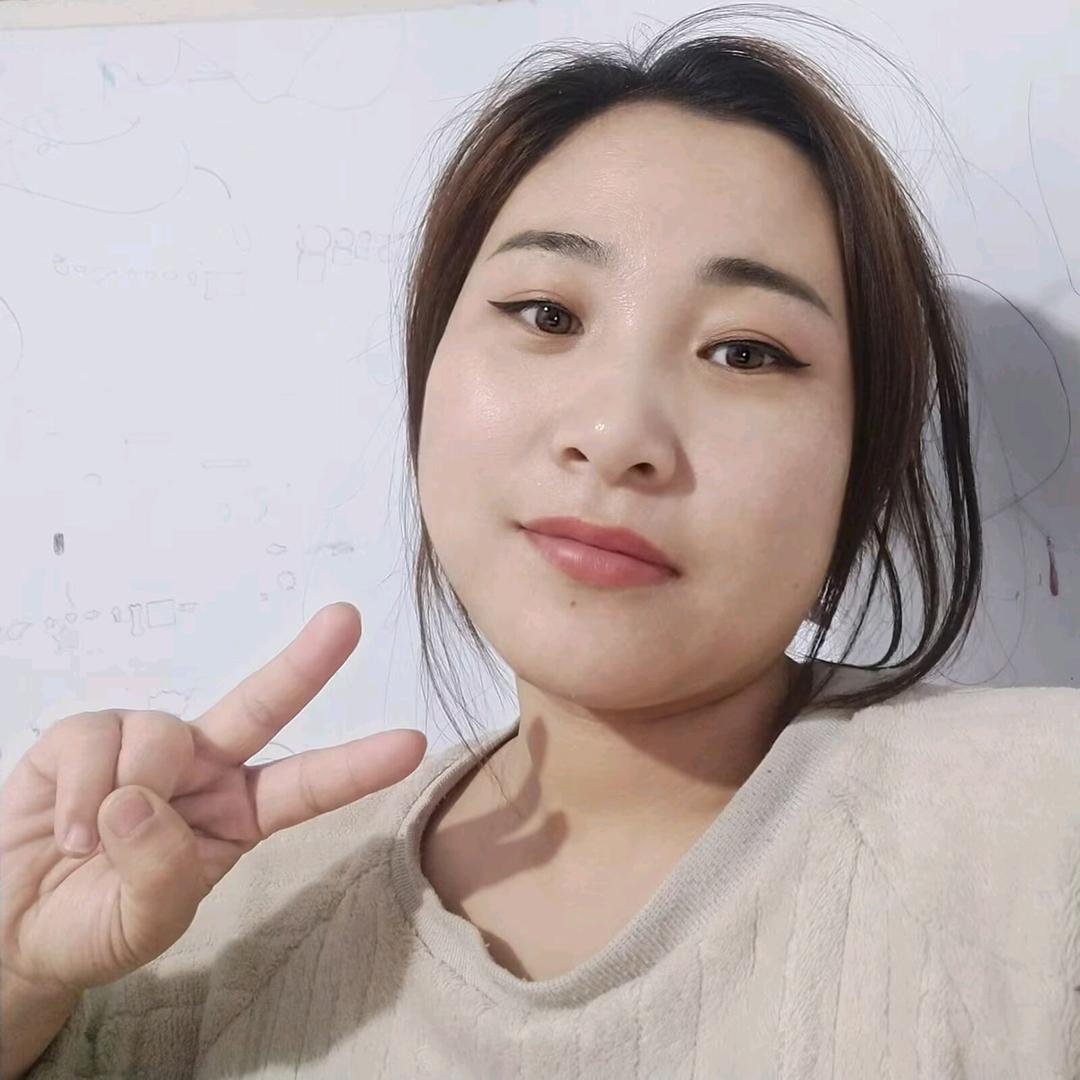 贾丽丽热爱生活