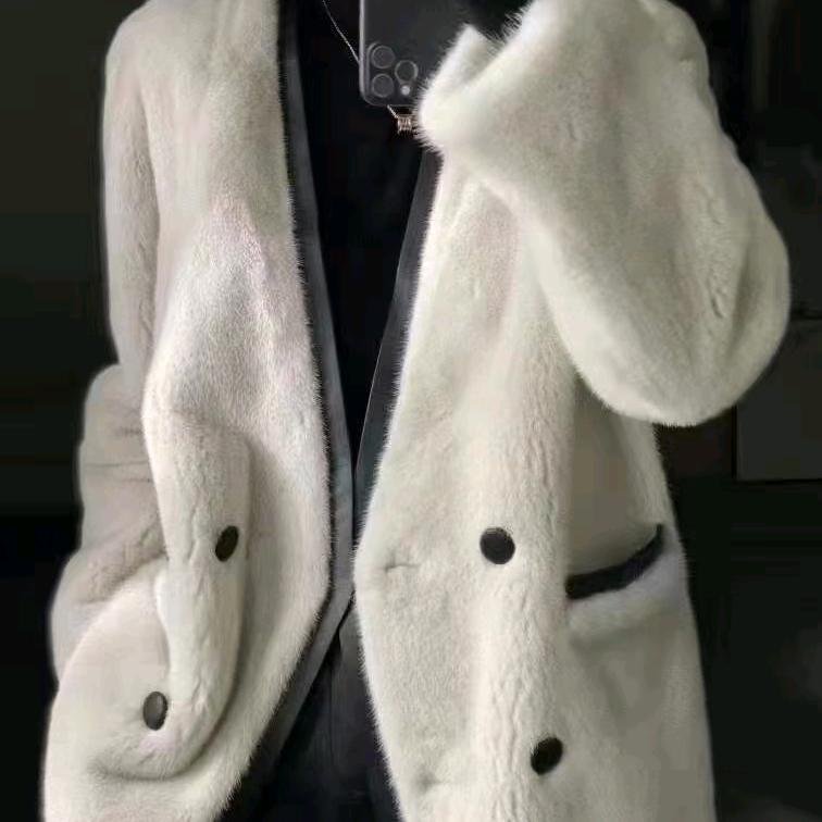 桃婕服饰