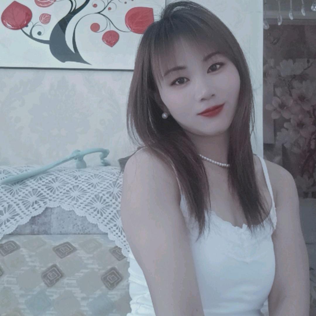 爱跳舞的小笼包