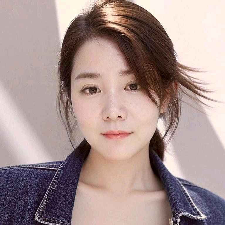 蓦然回首皆梦
