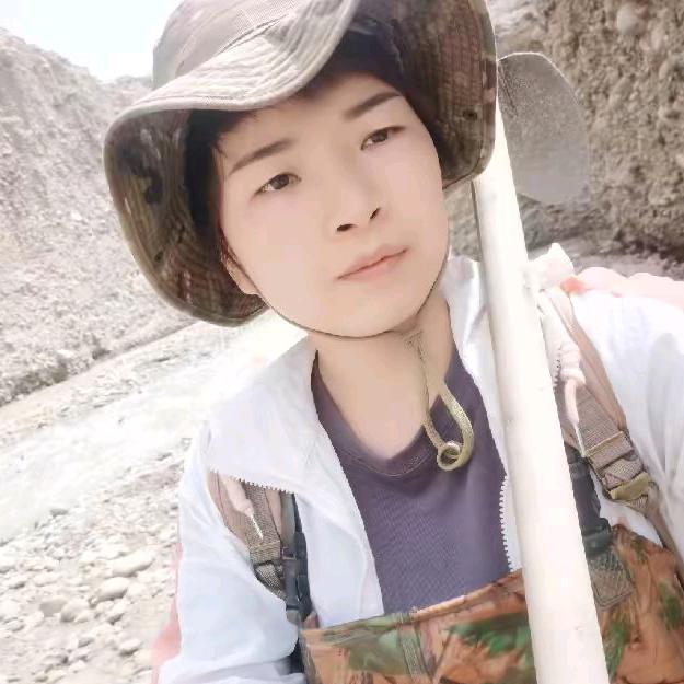辉姑娘寻宝