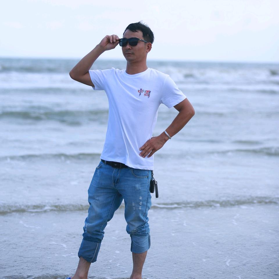 牵挂你的人是我