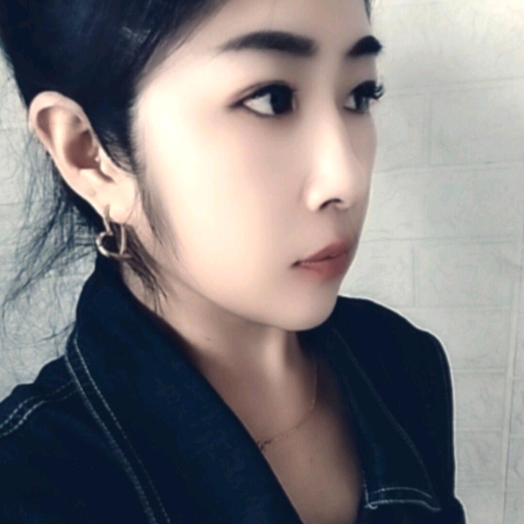 时尚(˵¯͒〰¯͒˵)秀发