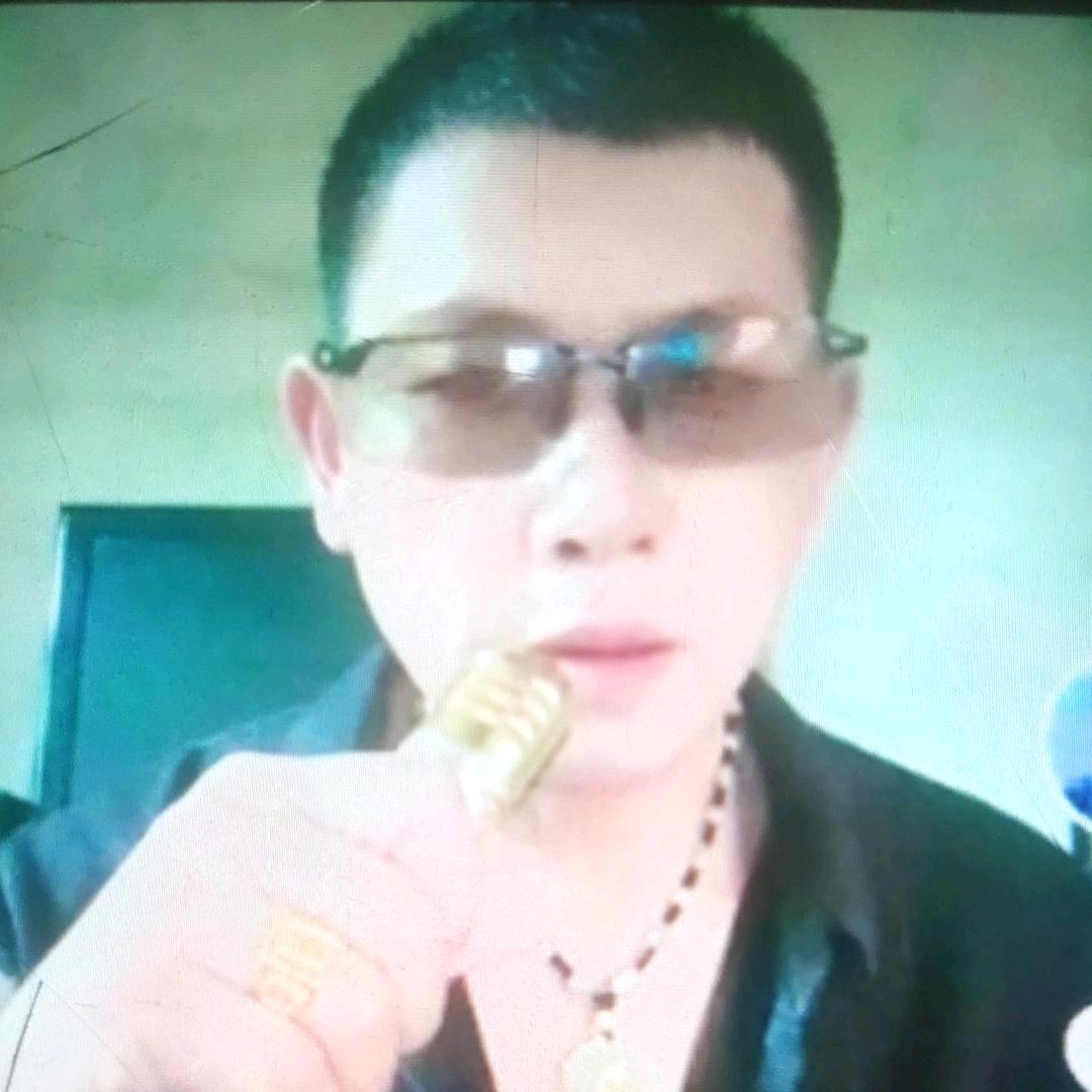 我是朝发，单身一人闯天下