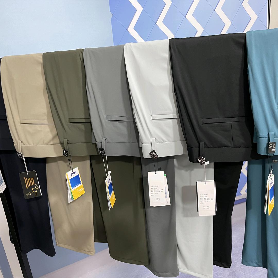 石狮市范哥服装商行的小店