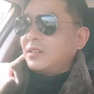 月下小酌